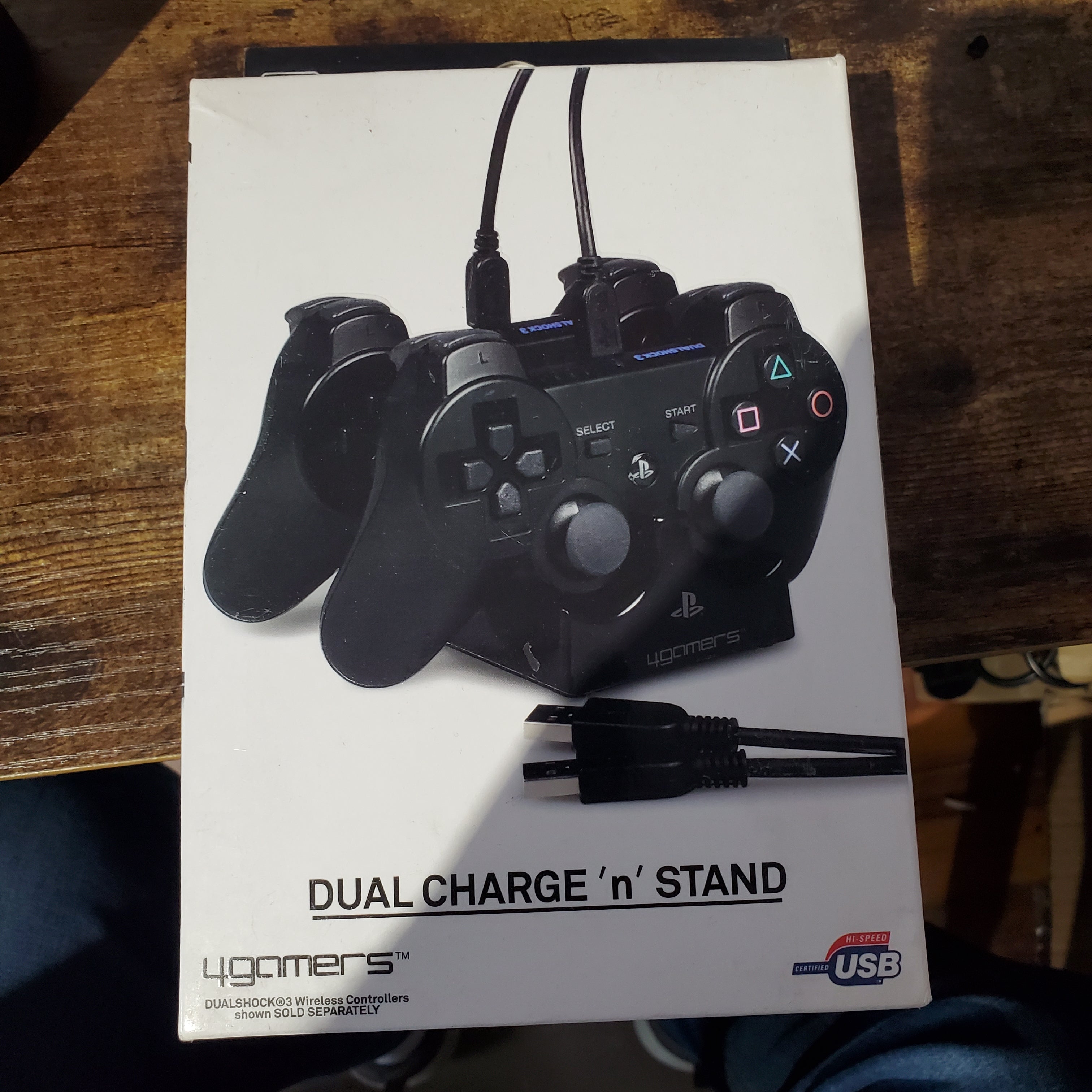 Dual Charge 'n' stand - PS3 – Aptgamers